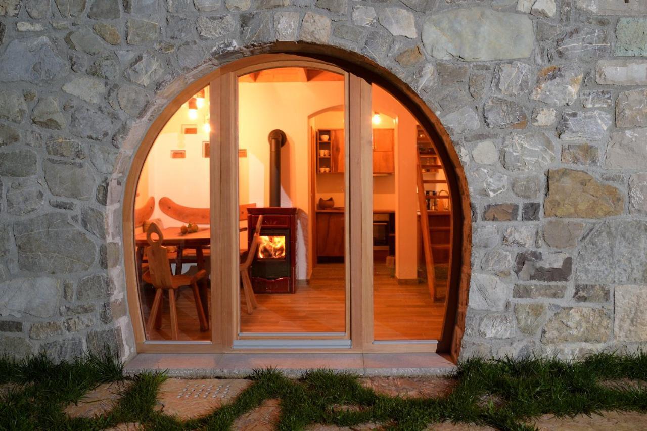 Villa Granaries Pear & Walnut Tolmin Exterior foto